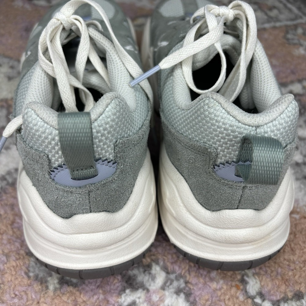 Nike Tech Hera Mica Green Women 10 DR9761 Sneakers Chunky Retro Running Suede - Picture 4 of 10